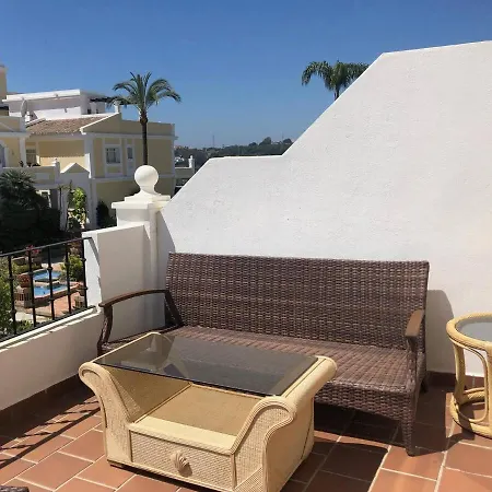 New Aloha Trip Apartment Marbella